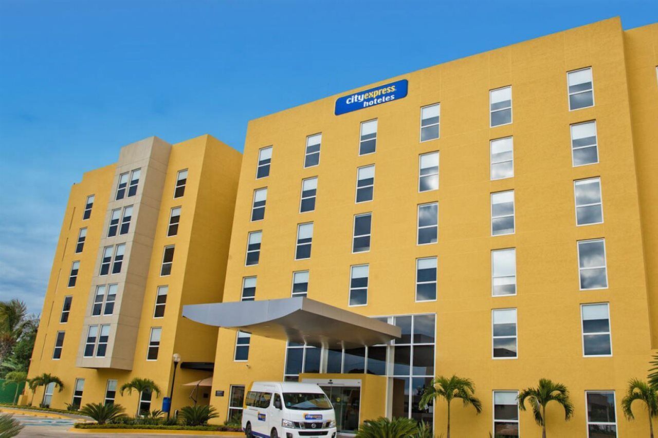 City Express By Marriott Monterrey Lindavista Guadalupe  Buitenkant foto